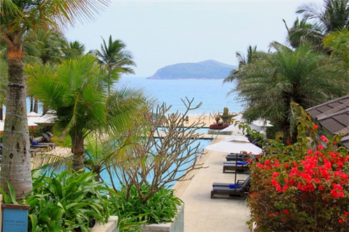 城里巷外串串香火锅