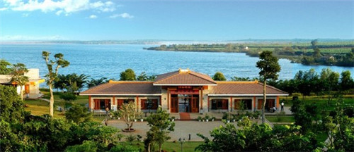 如何在新疆开一家轻食沙拉加盟店，加盟invege轻食沙拉在新疆开店什么地段比较好